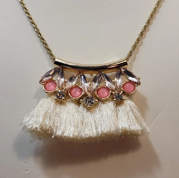 Vintage Gold Tone Long Necklace 4 Tassels Topped with Pink and Clear Beads - Picture 6 of 6